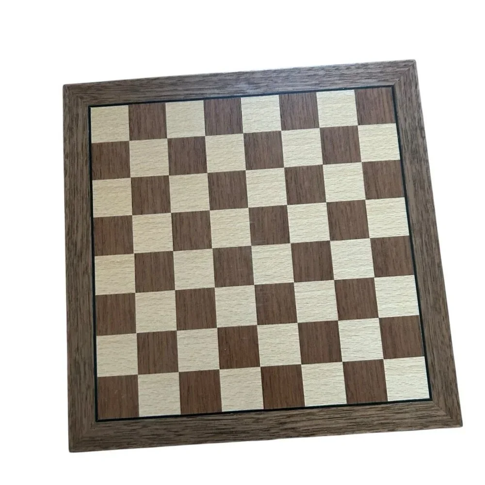 Travel Magnetic Chess Board 10" Game Wooden NWOT Strategy Classic Thinking skill - Picture 3 of 10